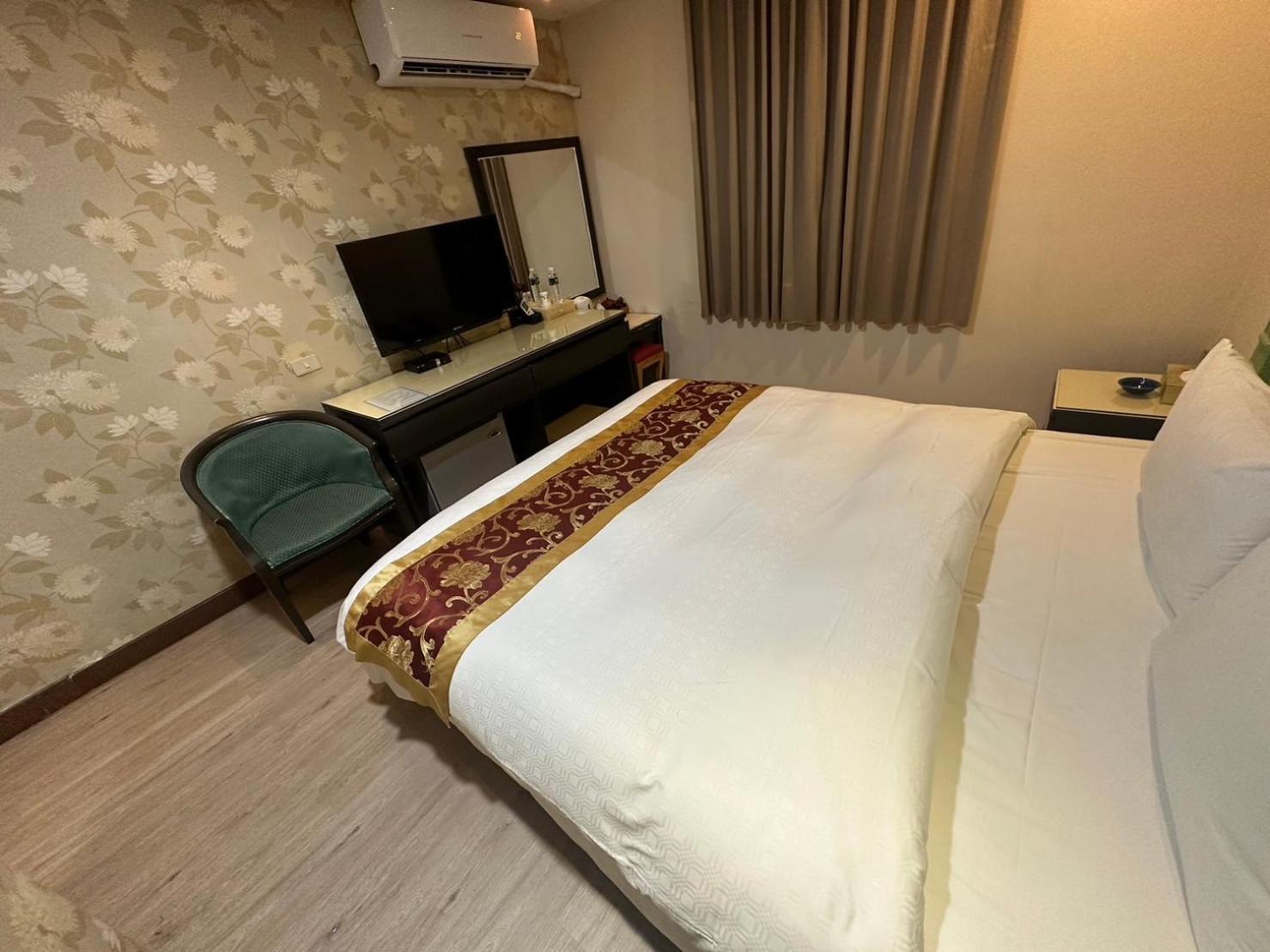 土城飯店 Hotel Tucheng Exterior photo